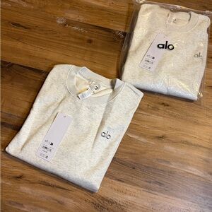 ALO Yoga Cream Crew Neck Sweater